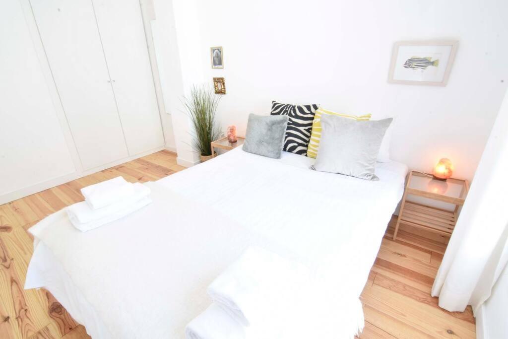 Beautiful Apartment Malaga Center Exteriör bild